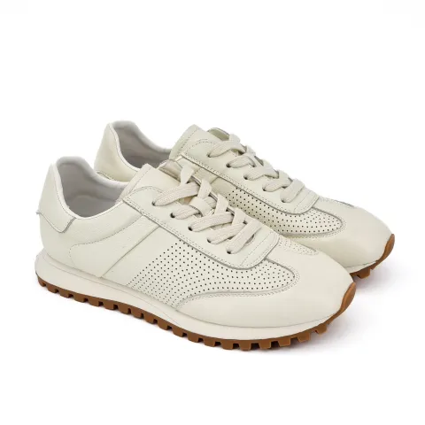 Кроссовки женские