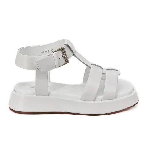 Сандалии женские