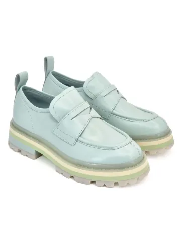 Лоферы женские