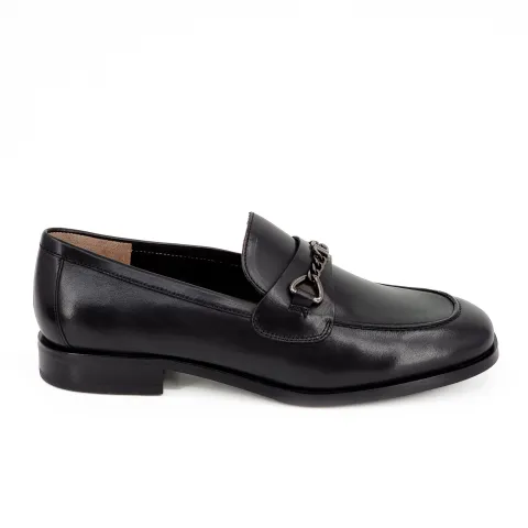 Лоферы женские