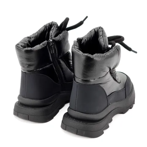 Дутики женские