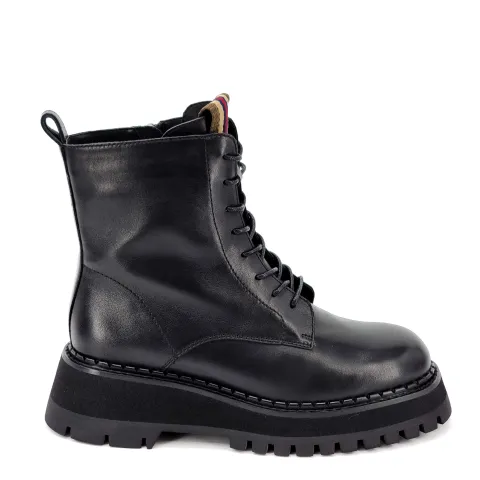 Ботинки женские