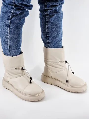 Дутики женские