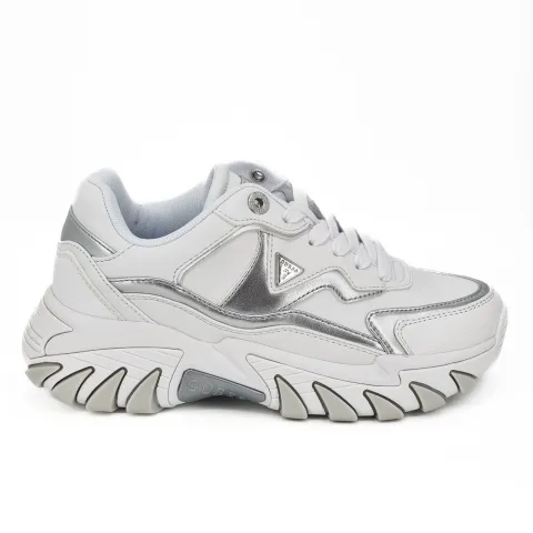 Кроссовки женские