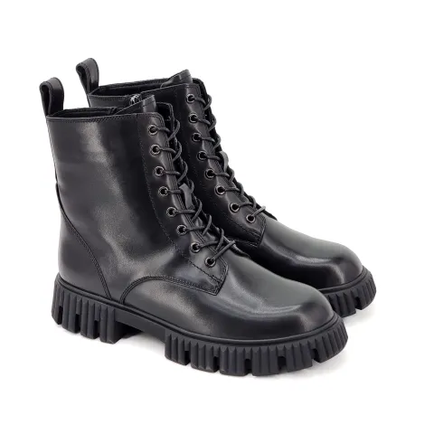 Ботинки женские