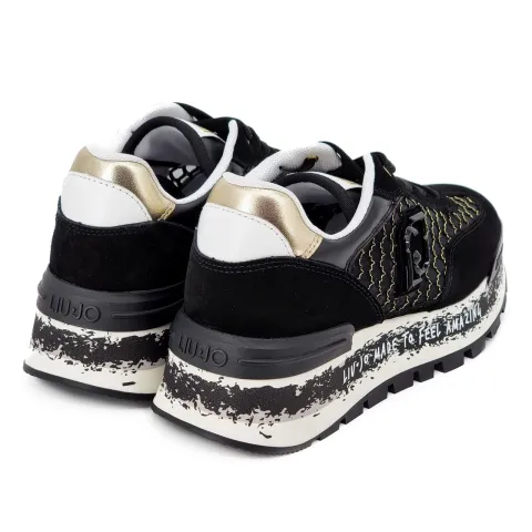 Кроссовки женские