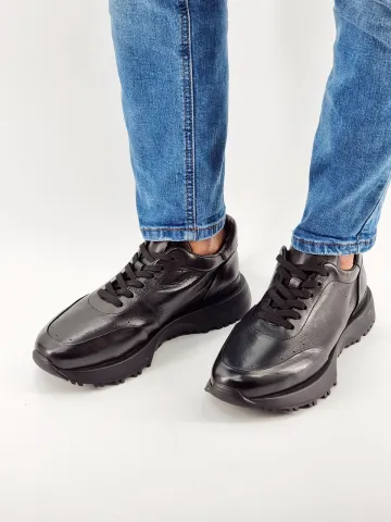 Кроссовки мужские