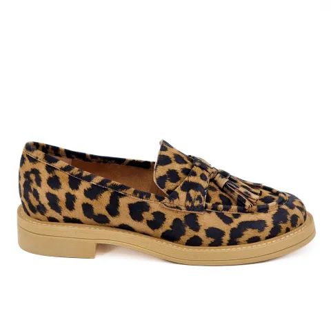 Лоферы женские