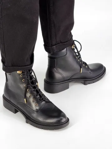 Ботинки женские