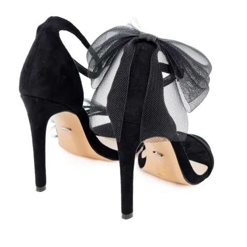 Босоножки женские