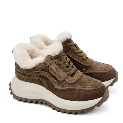 Кроссовки женские