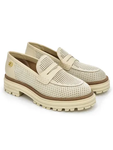 Лоферы женские