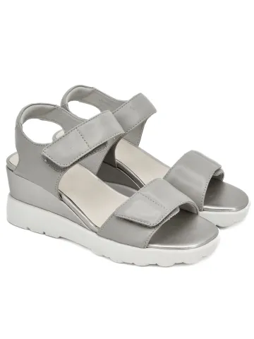 Босоножки женские