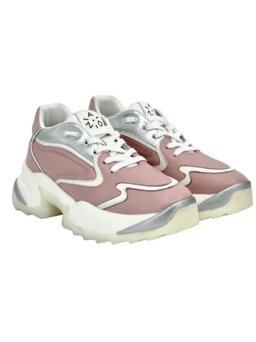 Кроссовки женские