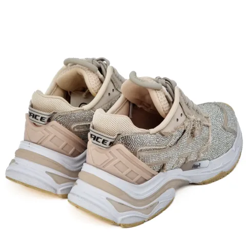 Кроссовки женские