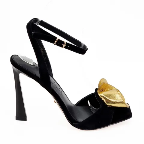 Босоножки женские