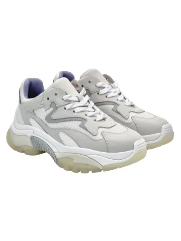 Кроссовки женские