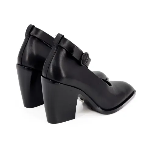 Туфли женские