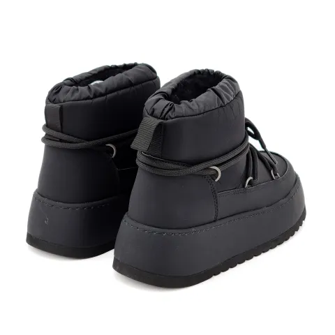 Дутики женские