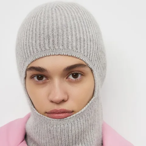 Капор женский