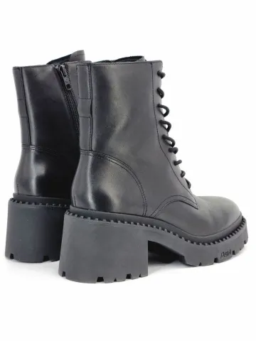 Ботинки женские