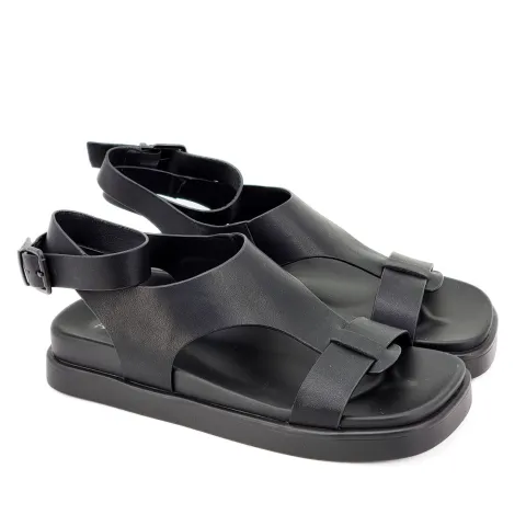 Сандалии женские