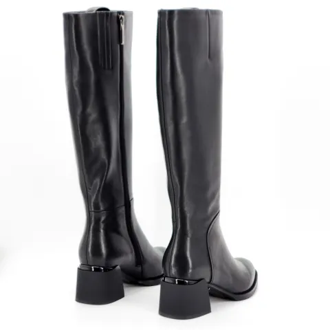 Сапоги женские