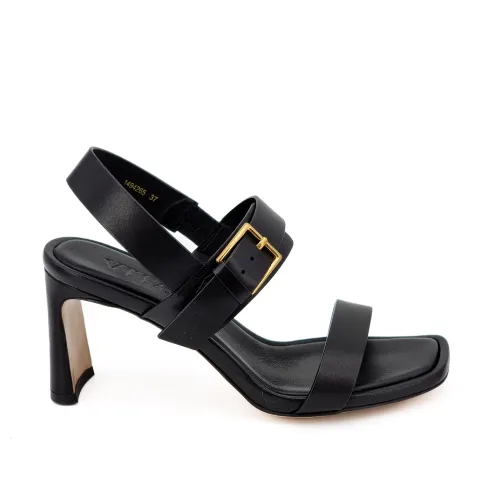 Босоножки женские