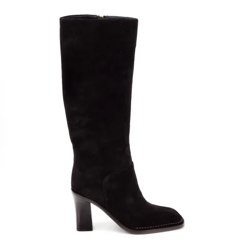 Сапоги женские