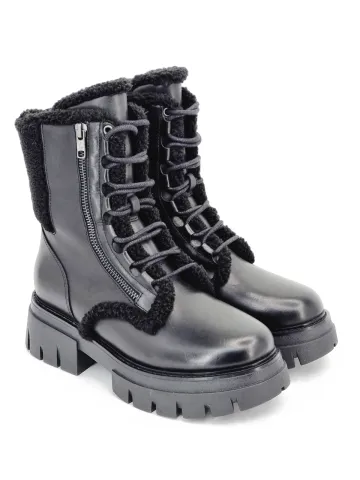 Ботинки женские