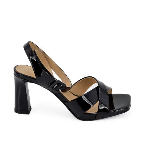 Босоножки женские