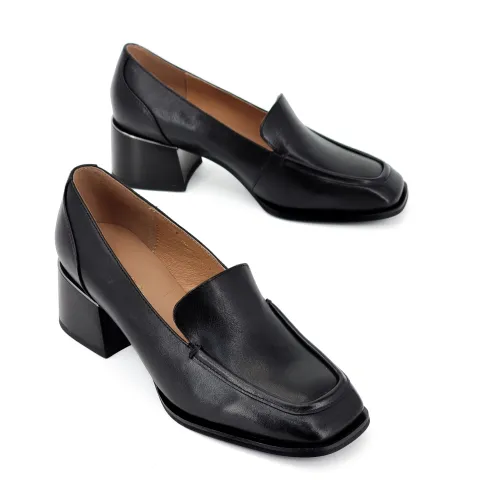 Туфли женские