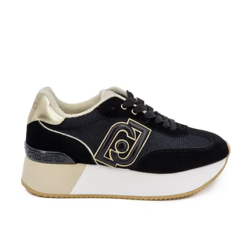 Кроссовки женские