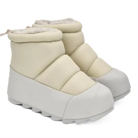 Дутики женские