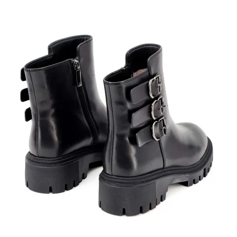 Ботинки женские