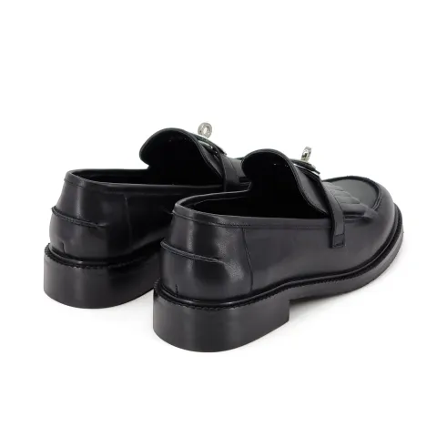 Лоферы женские