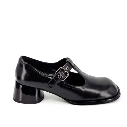 Туфли женские