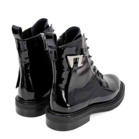 Ботинки женские