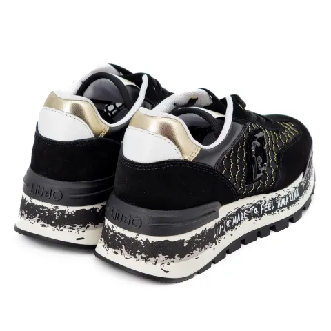 Кроссовки женские