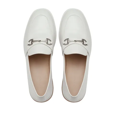 Лоферы женские