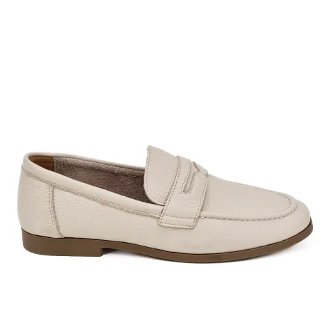 Лоферы женские