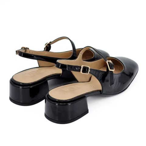 Туфли женские