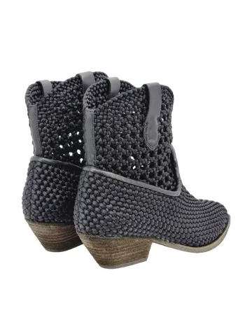 Казаки женские