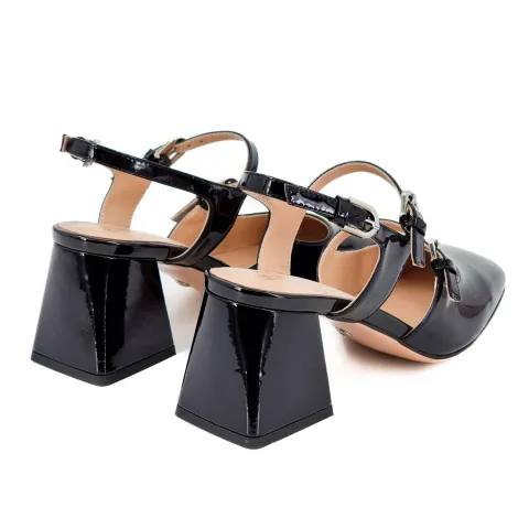 Туфли женские