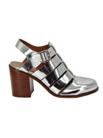 Босоножки женские