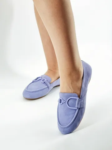 Лоферы женские