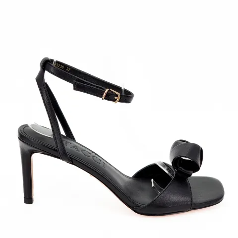 Босоножки женские