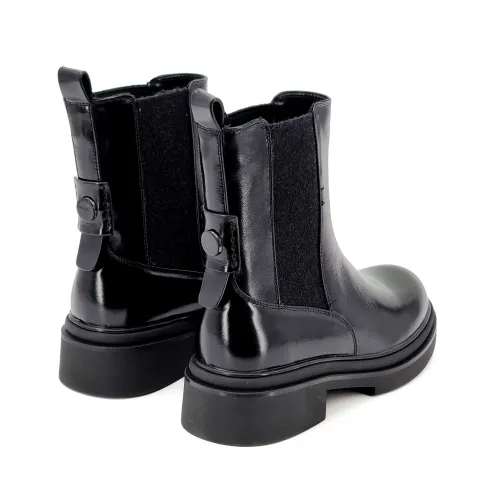 Ботинки женские