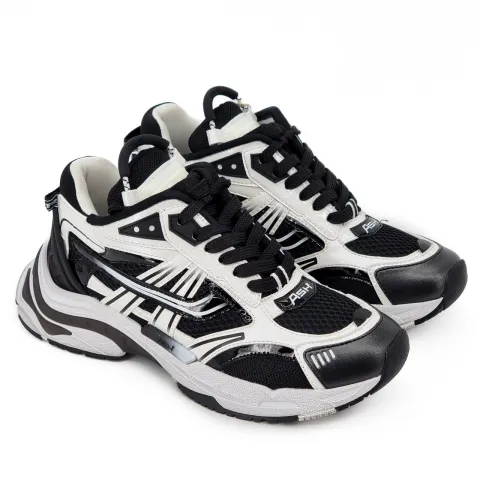 Кроссовки женские