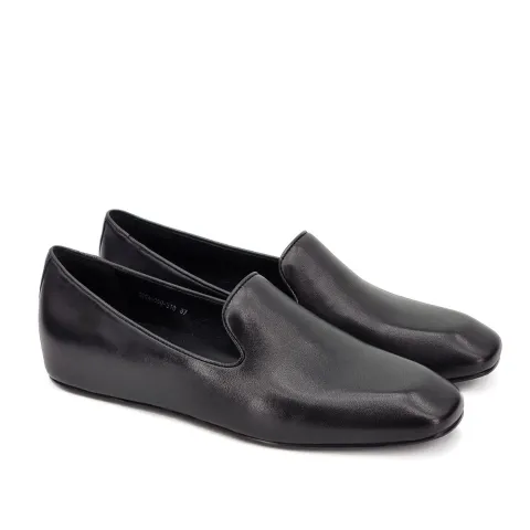 Лоферы женские